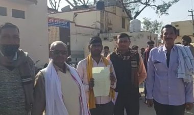 मालपुर: बोरिंग की पाइप लाइन व  केबल काट बोर के अंदर भर दिए पत्थर, अज्ञात के खिलाफ मामला दर्ज