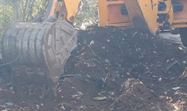 रैणी उपखण्ड की ग्रामपंचायत भूडा के सरपंच ने आमरास्ते से हटवाया अतिक्रमण