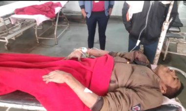 कुए में जाल ना होने के चलते गिरा युवक, बाल-बाल बची जान