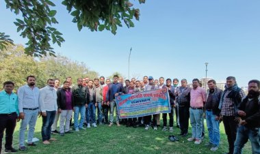 रेसटा व पदोन्नति संघर्ष समिति के प्रतिनिधि मंडल ने की शिक्षा मंत्री से मुलाकात, सौंपा ज्ञापन