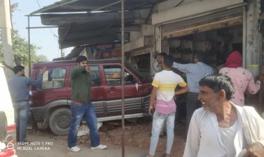 रविवार की दोपहर तेज रफ्तार अनियंत्रित स्कॉर्पियो यमदूत बनकर दौड़ी, बाल बल बच्चे दुकानदार