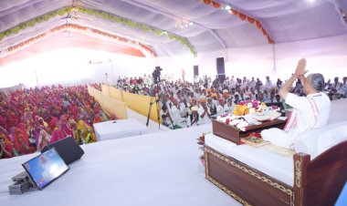 ईश्वर का नाम ही हमारे काम का मुख्य उद्देश्य होना चाहिए -वेदांताचार्य डॉ. ध्यानाराम