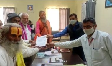 संतो का आरोप: सरकार में बैठे आलाधिकारियों एवं मंत्रियों के सहयोग से ब्रज के पर्वतों पर बैखोफ चल रहा खनन