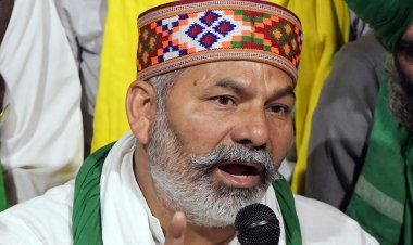 राकेश टिकैत बोले- निगरानी के लिए एक दिन पहले ही मतगणना स्थल पर ट्रैक्टर लेकर डेरा डाले जनता