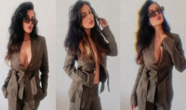 डीप नेक टॉप में क्लीवेज दिखाकर 'गंदी बात' फेम फ़्लोरा सैनी ने बरपाया कहर, देखें वायरल वीडियो