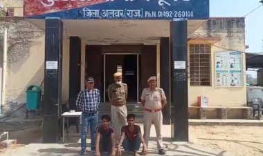 व्हाट्सएप ग्रुप में माता लक्ष्मी के अश्लील फोटो बनाकर पोस्ट करने वाले को किया गिरफ्तार