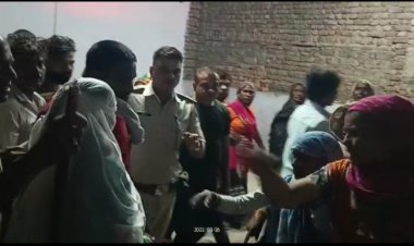 कामा: गेस्ट हाउस में चलता पाया सेक्स रैकेट, मौहल्ले वासियों ने वेश्यावृत्ति करने वाली एक महिला-युवक व चौकीदार को दबोचा