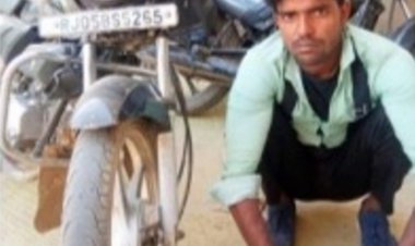 Deeg: पुलिस की कार्यवाही फर्जी नंबर प्लेट लगी बाइक जप्त, एक गिरफ्तार