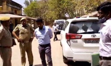 जिला कलेक्टर ने पहाडी क्षेत्र का दौर किया नांगल क्रशर जॉन के जाने हालत ,अधिकारीयो की ली बैठक