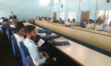 सुरक्षा पहरेदार सेवा में अपना कैरियर बनाने को लेकर युवाओं उमड़ा सैलाब