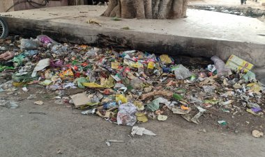 कोरोना संक्रमण अभी टला नही और जगह जगह लगे गंदगी के ढेर,  संक्रमण फैलने की आशंका