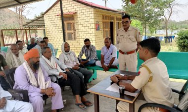 तातारपुर पुलिस थाना परिसर में आयोजित हुई सीएलजी की बैठक:  इन मुख्य मुद्दो पर हुई वार्ता