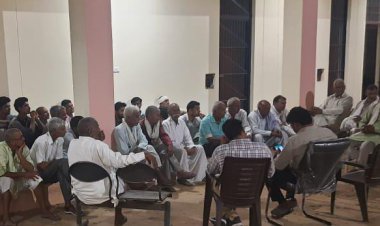 तिगांवा में अहीर रेजिमेंट के बोर्ड के साथ छेड़छाड़ का मामला: देर रात्रि पुलिस प्रशासन की दखलंदाजी  पर राजीनामे से सुलझा विवाद