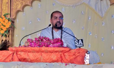 श्रीमद्भागवत महापुराण कथा के माध्यम से मिलता है ज्ञान : डॉ. रामप्रसाद महाराज