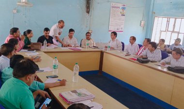 विभिन्न योजनाओं को लेकर कठूमर पंचायत समिति सभागार में हुआ बैठक का आयोजन