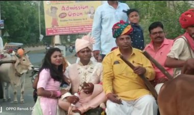 पुराने रिवाजों की ओर लौट रहे लोग: बैलगाड़ी में दुल्हन के घर पहुँची बरात