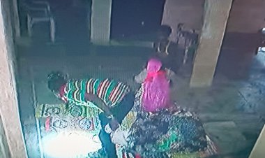 दो महिलाओं सहित तीन लोगों से चाकू की नोक पर लूट , सीसीटीवी कैमरे में लुटेरे हुए कैद