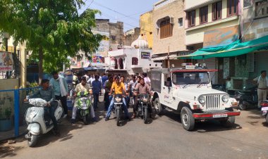 हिंदू संगठनों के आह्वान पर आसींद रहा बंद, उपखंड अधिकारी को सौंपा ज्ञापन