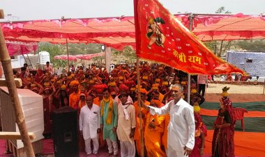 चंवरा-किशोरपुरा  की सड़कों पर कलशों की कतार,1100 महिलाओं ने थामे कलश 1000 पुरुष भी  यात्रा में शामिल