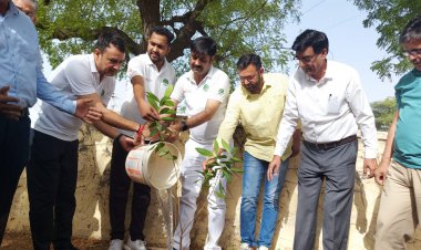 15 लाख पौधे लगाने का लिया टारगेट , सुंडा दौड़े मंत्री के साथ 5 किलोमीटर