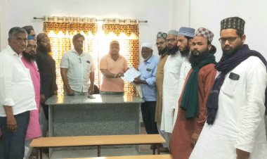 नबी की शान में गुस्ताखी करने वालों पर जल्द हो कार्यवाही, अंजुमन ने सौंपा राष्ट्रपति के नाम ज्ञापन