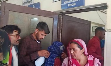 सीएचसी रामगढ में मरीजों की संख्या बढ़ने से बदतर हुए हालात