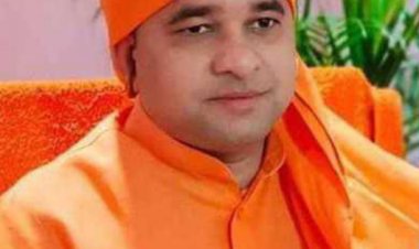 ग्रामीणों से रूबरू हुए सांसद  बालकनाथ, विकास कार्यों के लिए आठ लाख रुपए की घोषणा