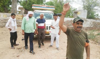 अपना घर सेवा समिति कठूमर के सानिध्य में अन्न प्रकल्प सेवा के तहत 55 मण अन्न पहुंचाया आश्रम