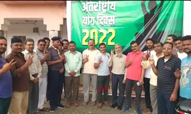 मकराना प्रशासन और कमला देवी प्राकृतिक चिकित्सा एवं योग संस्थान द्वारा मनाया गया 8 वां अन्तर्राष्ट्रीय योग दिवस