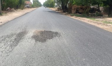 नवीनीकरण का कार्य पूर्ण होने से पहले ही उखडी स्टेट हाइवे सड़क