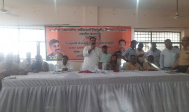 दातागंज तहसील सभागार में ग्रामीणों को सौंपी गई घरौनी: अब आसानी से मिलेगा बैंक लोन