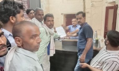 राजकीय उच्च माध्यमिक विद्यालय बामनी के लिए संस्कृत विषय स्वीकृत कराने की मांग को लेकर सौंपा ज्ञापन