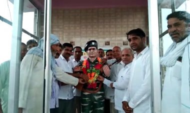 शहीदों को याद करने से बढ़ता है युवाओं में देश के प्रतिसमर्पण भाव का जज्बा –कौशिक