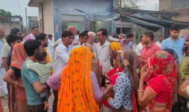 मानसून से पहले नालों की साफ-सफाई होने के बाद पानी निकासी के दावे हुए फेल: महिलाओं ने सरपंच प्रतिनिधि को घेरा