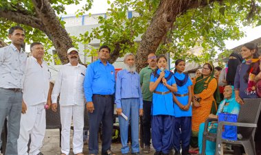 कस्तूरबा गांधी बालिका आवासीय अल्पसंख्यक विद्यालय की दी जानकारी