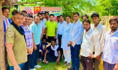 राज्यसभा सांसद डॉ किरोड़ी लाल मीणा की सुरक्षा को लेकर चौथे दिन भी समर्थकों के साथ धरने पर बैठे रहे बलराम पावटा