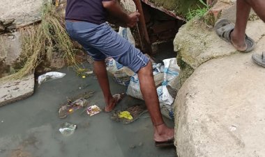 तालाब में घुलता जहर: असामाजिक तत्वों ने बढ़ाई जनप्रतिनिधियों व अधिकारियों की परेशानी, बार-बार नाले को तोड़कर छोड़ा जा रहा गंदा पानी