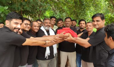 कलम बंद: मांगे पूरी नहीं होने तक ग्राम विकास अधिकारी नहीं करेंगे राजकार्य