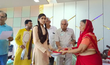 शिक्षा के बिना जीवन अधूरा : काबरा