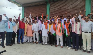 रैणी कस्बें में अमृत महोंत्सव पर निकाली तिरंगा यात्रा: भारत माता के जयकारों से गूंजा आसमा