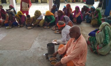 श्रीमानव सेवा समिति का 220 वां निःशुल्क मासिक राशन किट वितरण एवं निःशुल्क स्वरुचि भोज कार्यक्रम सोशल डिस्टेंसिंग के साथ हुआ संपन्न