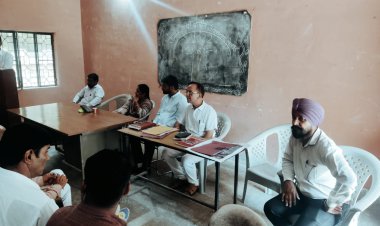 ग्रामीण ओलंपिक खेलकूद प्रतियोगिता की तैयारियों को लेकर तहसीलदार ने ली समीक्षा बैठक