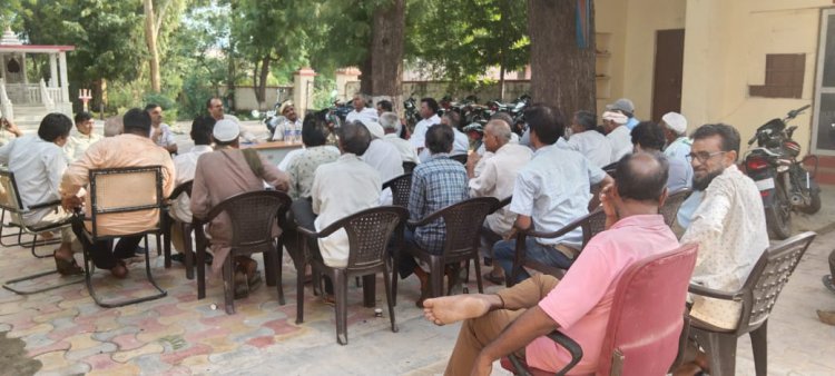आगामी त्यौहार मोहर्रम व रक्षाबंधन को लेकर तखतगढ थाना परिसर में सीएलजी सदस्यों बैठक हुई आयोजित