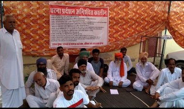 झूठे इकरारनामें की आड़ में मंदिर की जगह बेचने व खरीद करने वालों के खिलाफ नही हुई कार्यवाही:  पुजारी रामचंद्र का मिनी सचिवालय के सामने दूसरे दिन भी धरना रहा जारी