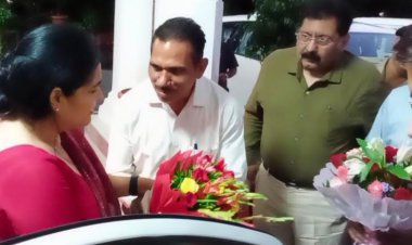 उदयपुर पहुँची CS ऊषा शर्मा: सर्किट हाउस पहुंचने पर संभागीय आयुक्त राजेन्द्र भट्ट और कलेक्टर ताराचंद मीणा ने किया स्वागत