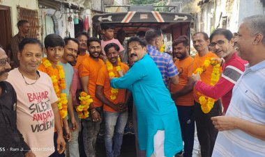 लंपी बीमारी से ग्रसित गायो का ईलाज कर रहे गौसेवको का सामाजिक संगठनों ने किया सम्मान