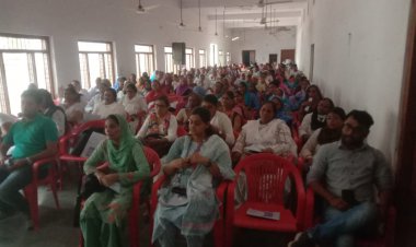 मुख्यमंत्री चिरंजीवी स्वास्थ्य बीमा योजना को लेकर प्रशिक्षण आयोजित