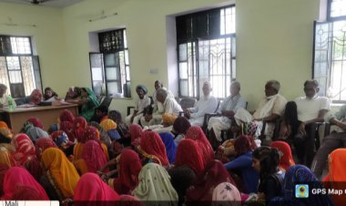 आईटी केंद्र  मनरेगा  कार्यों की सामाजिक अंकेक्षण के लिए हुईं ग्राम सभा