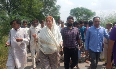 विधायक और तहसीलदार ने रामगढ क्षेत्र में फसल खराबे का लिया जायजा लिया