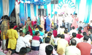 प्रभु खाटू श्याम के भजनों पर झूम उठे श्रद्धालु: मौहल्ला बुध बाजार में सजा दरबार